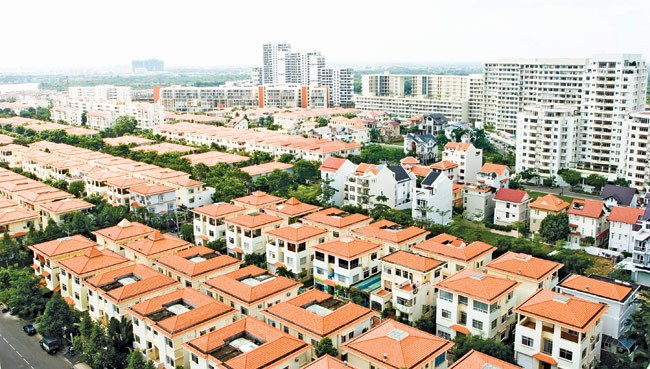 TP. HCM – Lượng giao dịch căn hộ và đất nền đều tăng